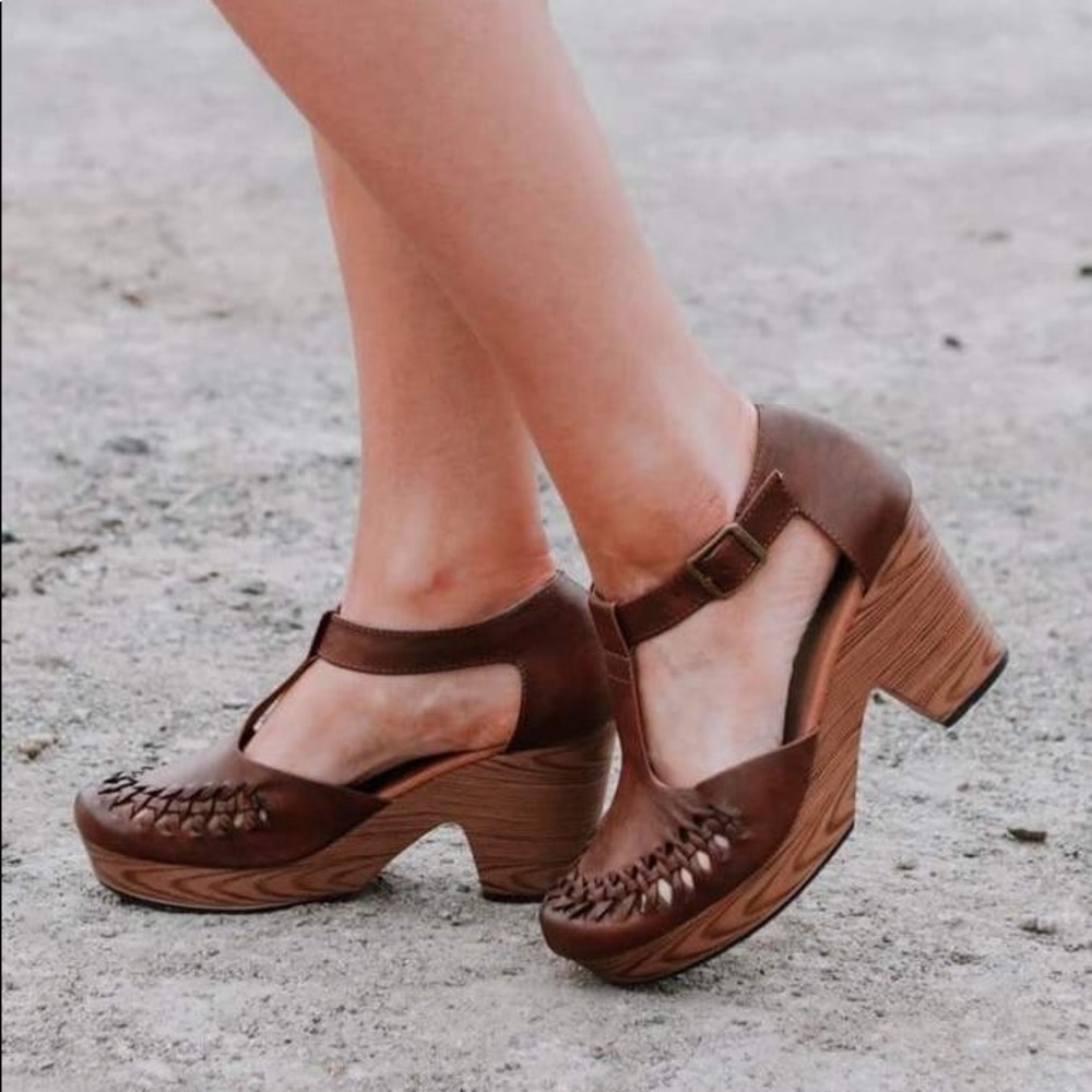 Heidi Clogs